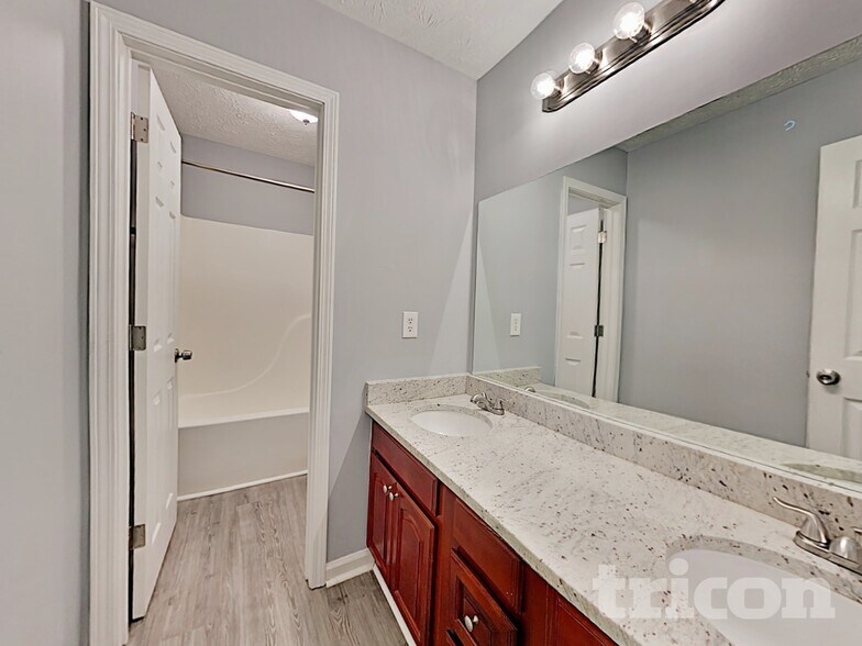 Building Photo - 100 Harvey Wood Dr