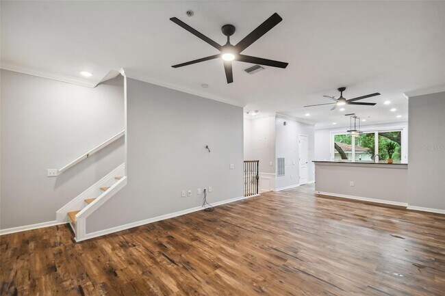 Building Photo - 3183 Bayshore Oaks Dr