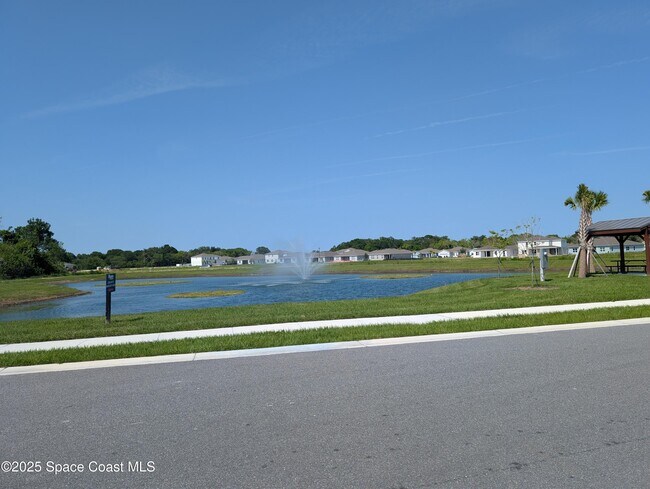 Building Photo - 2504 Landing Dr