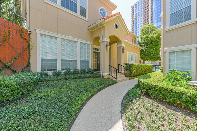 Building Photo - 3231 Allen Pkwy