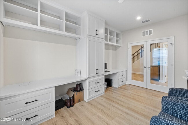 Building Photo - 181 Buffalo Ct