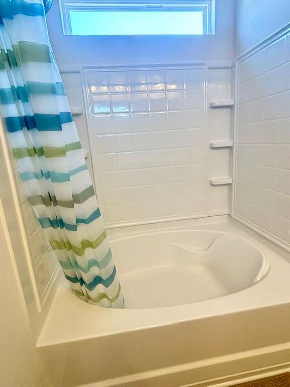 Building Photo - 503 Alma St