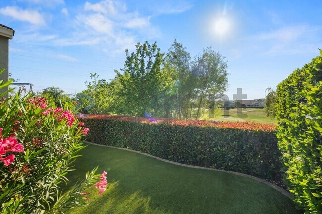 Building Photo - 316 Burr Knot Way