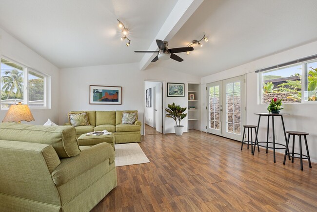 Building Photo - 3BR/3BA Unfurnished Home in Enchanted Lake...