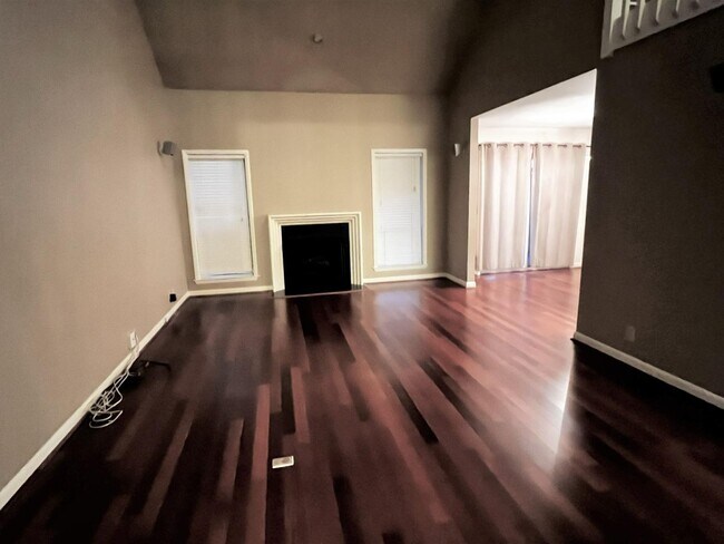 Building Photo - 4540 S Trace Blvd