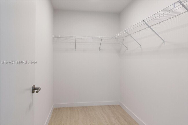 Building Photo - 77 SE 5th St