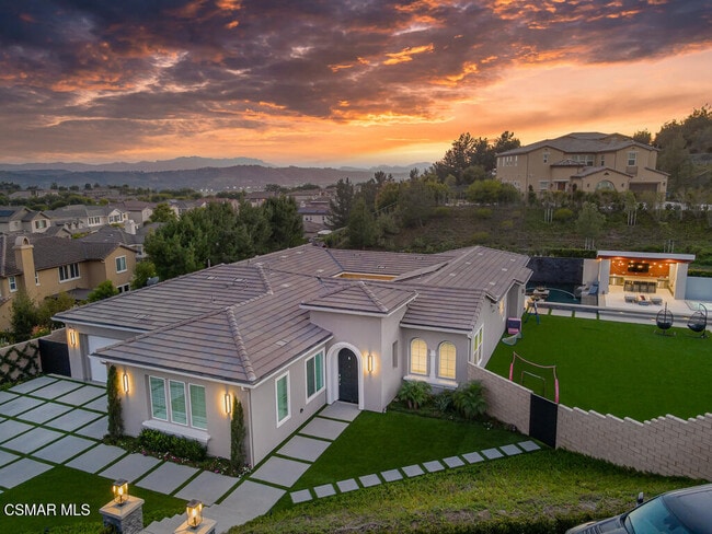 Building Photo - 6981 Shadow Wood Dr