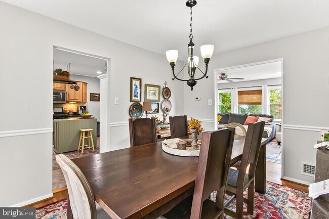 Building Photo - 8614 Arley Dr