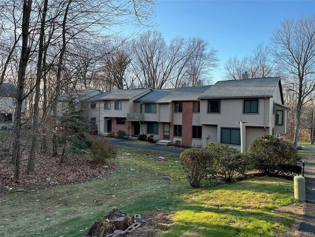 Building Photo - 26 Conestoga Way