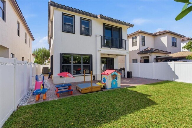 Building Photo - 3407 W 99th Pl