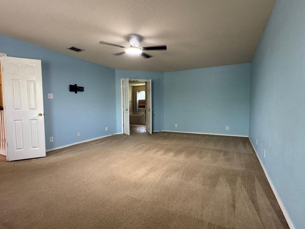 Building Photo - 4526 Darien Vista