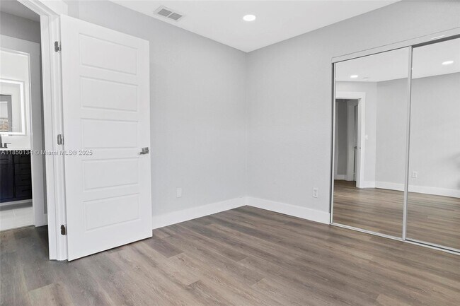 Building Photo - 13934 SW 103rd Terrace