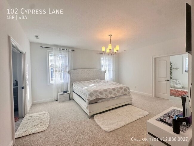 Building Photo - 102 Cypress Ln