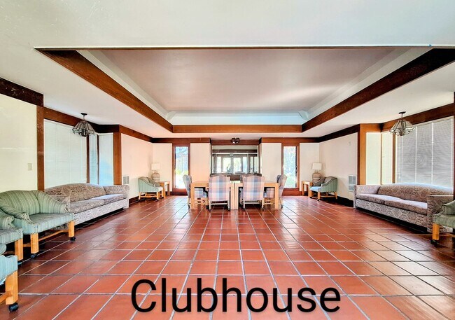 Building Photo - Spacious Second Floor 1bd Condo in Great P...