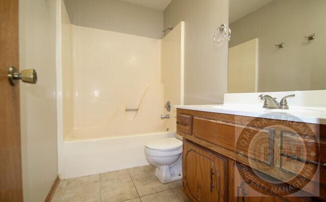 Building Photo - 6323 N 108th Ave Cir