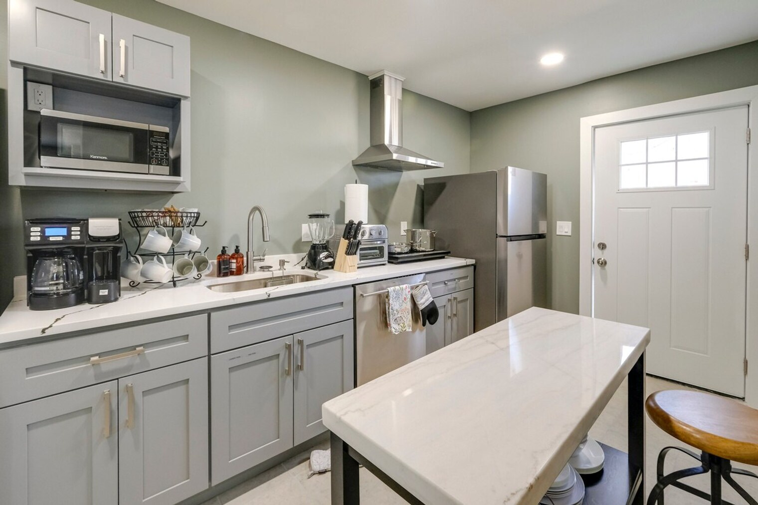 Building Photo - 500 Shelfar Pl