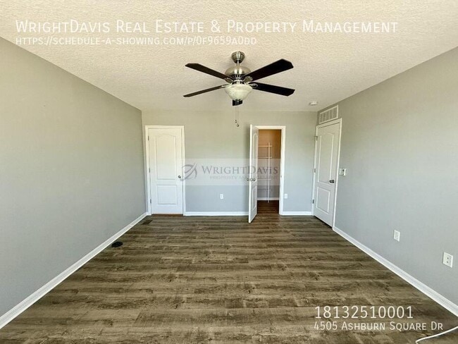 Building Photo - 4505 Ashburn Square Dr