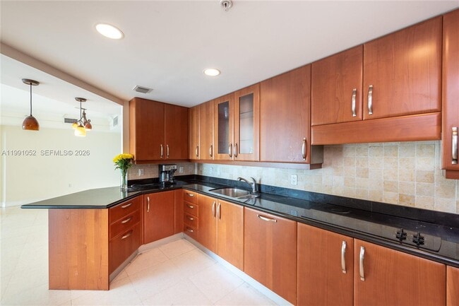 Building Photo - 19400 Turnberry Way