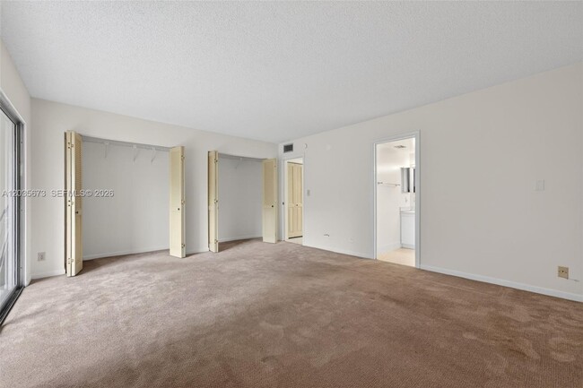 Building Photo - 2401 Antigua Cir