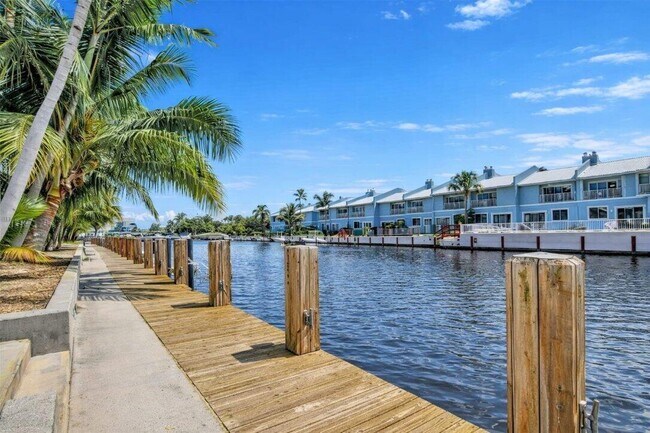 Building Photo - 4500 N Federal Hwy