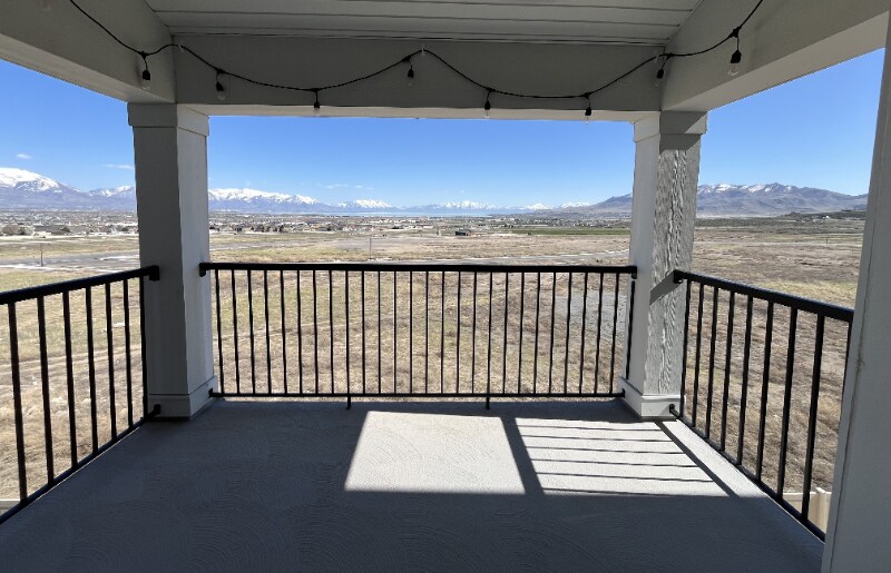 Building Photo - 927 W Coral Charm Wy