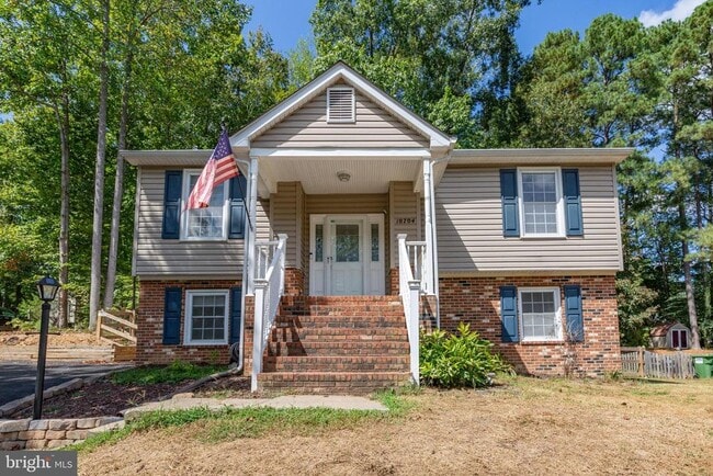 Building Photo - 10704 Cobblestone Dr