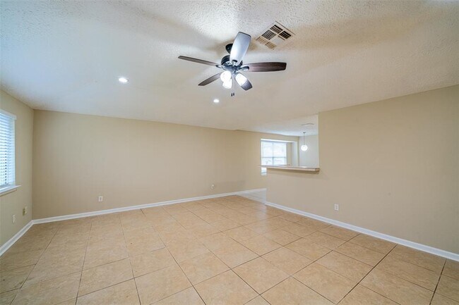 Building Photo - 1815 Ripple Creek Dr