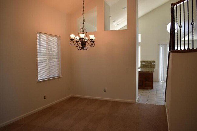 Building Photo - 4670 Tolman Way