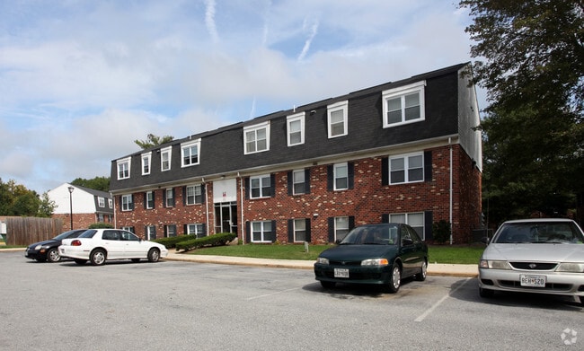 Primary Photo - Heritage Place II Apartments