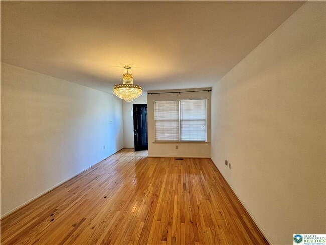 Building Photo - 4142 Huckleberry Dr