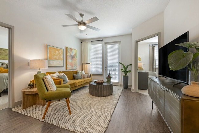 Building Photo - West Village