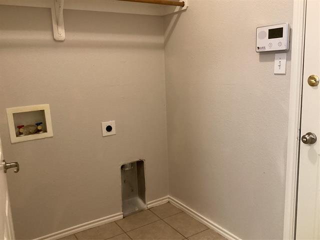 Building Photo - 3909 Old Richwood Ln