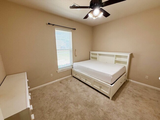 Building Photo - Home for Rent in Hot Springs!