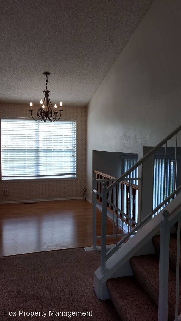 Building Photo - 3 br, 2 bath House - 2195 Cliffrose Lane