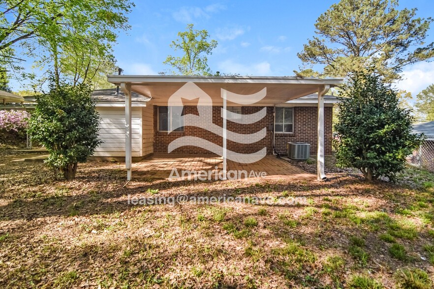 Building Photo - 3526 Cottonwood Dr