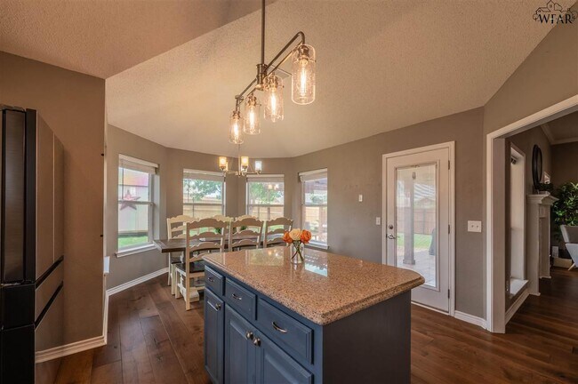 Building Photo - 4807 Libby Dr