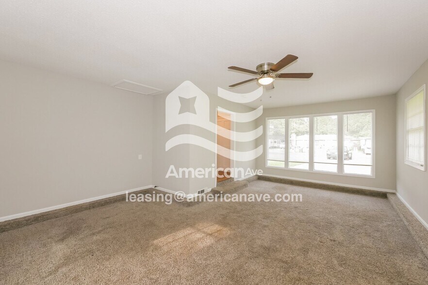 Building Photo - 413 William Dr