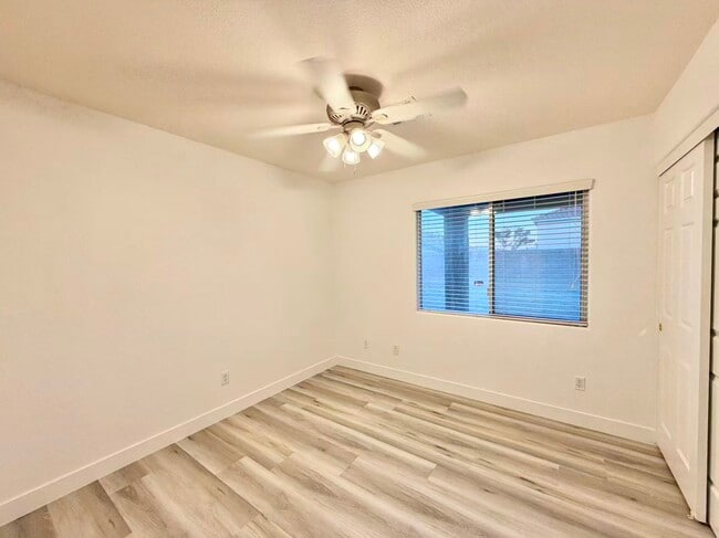 Building Photo - 6436 Casamar St