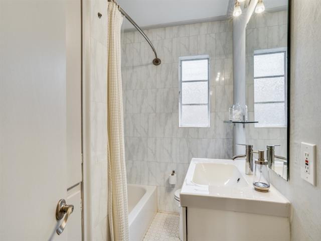 Building Photo - 3763 Matador Dr