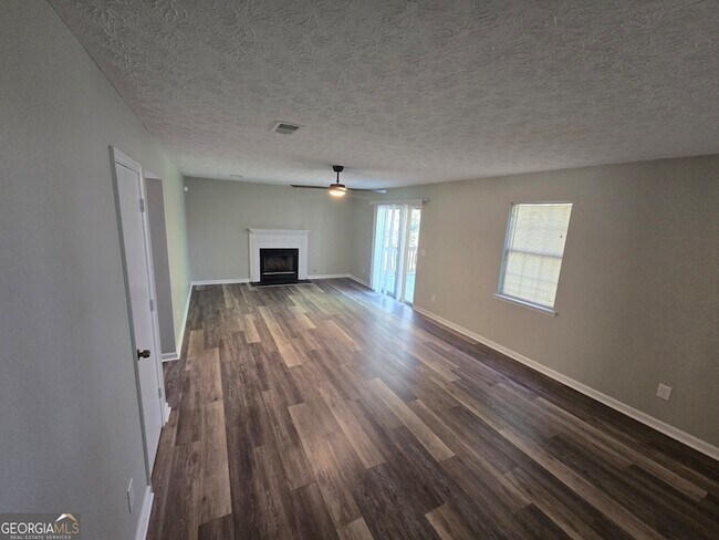 Building Photo - 938 Iron Gate Blvd