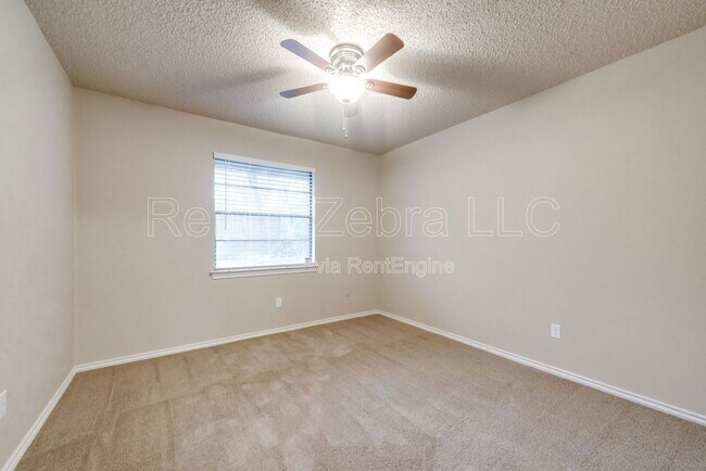 Building Photo - 4806 Stage Line Dr