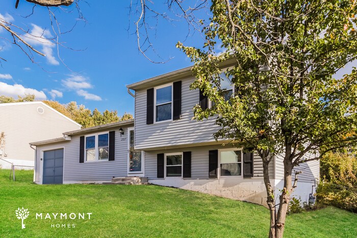 Building Photo - 2937 Overdale Dr