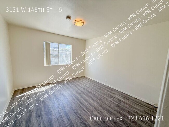 Building Photo - 3131 W 145th St