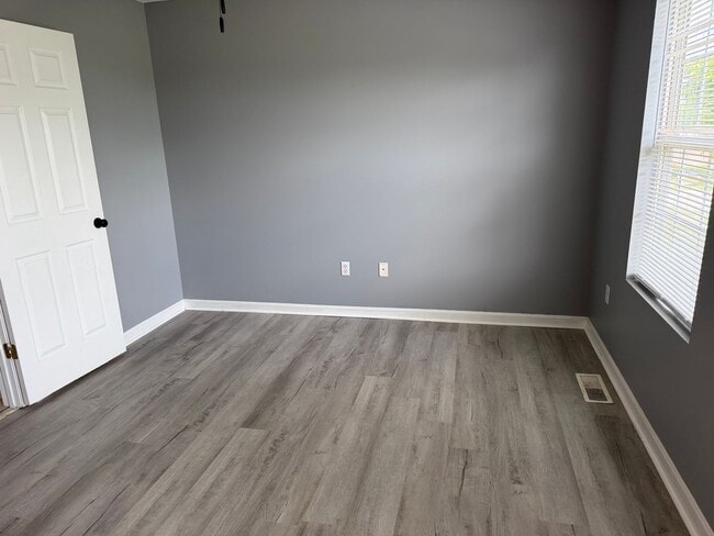Building Photo - 1111 Northridge Dr