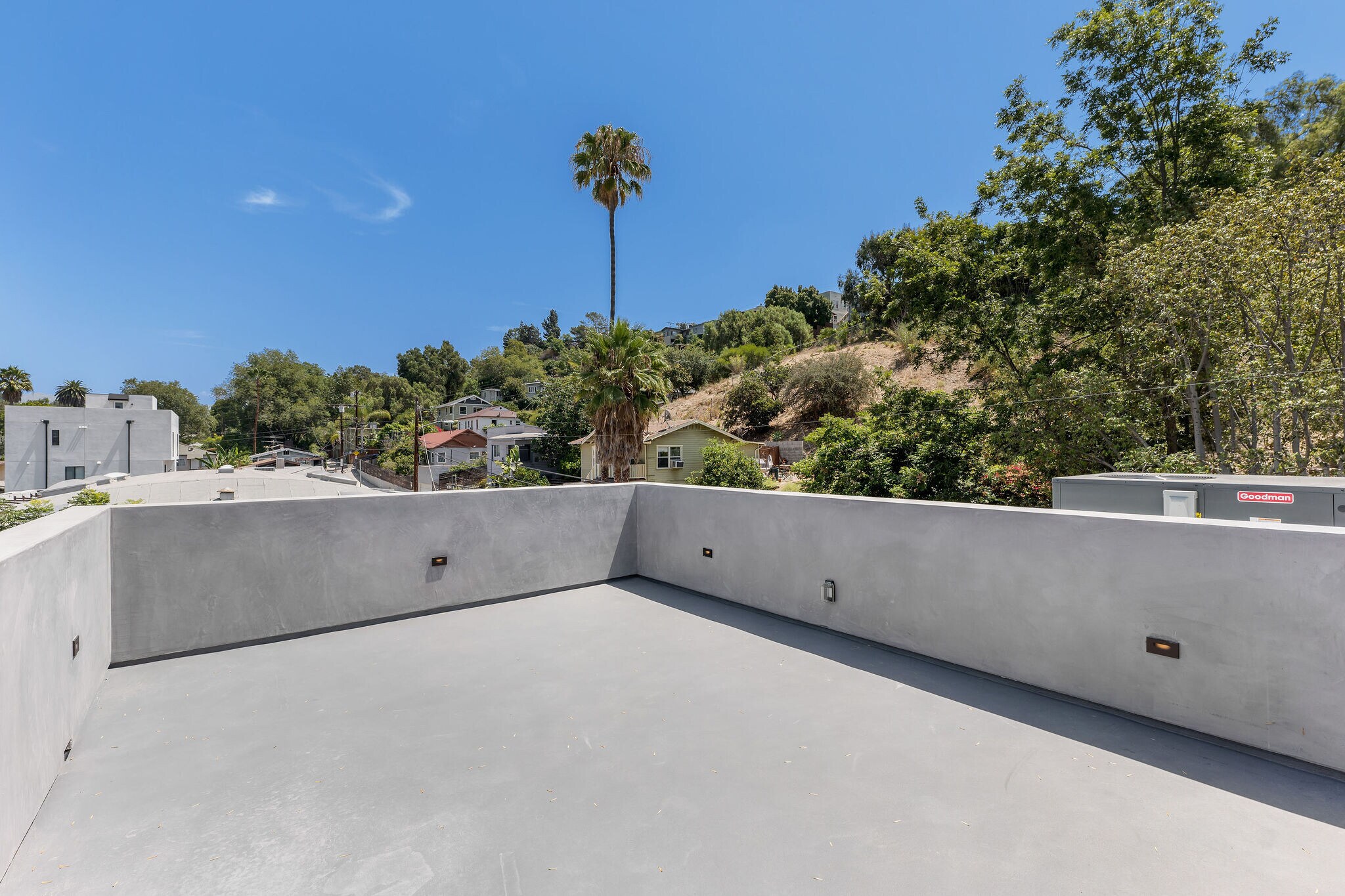 Building Photo - 1834 Echo Park Ave