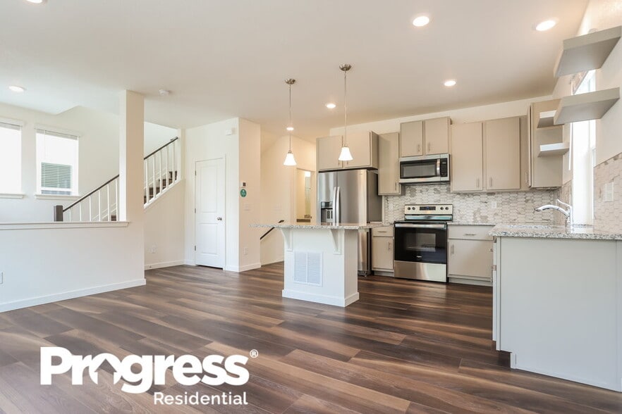 Building Photo - 18596 E 47th Pl