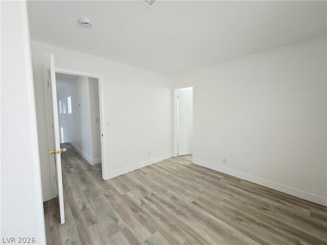 Building Photo - 7201 Scenic Desert Ct