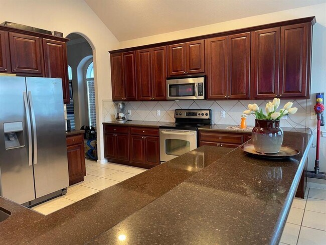 Building Photo - 5023 Logans Landing Ln