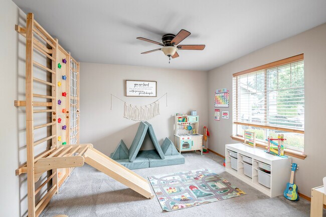 Building Photo - 15815 Yelm Terra Way SE