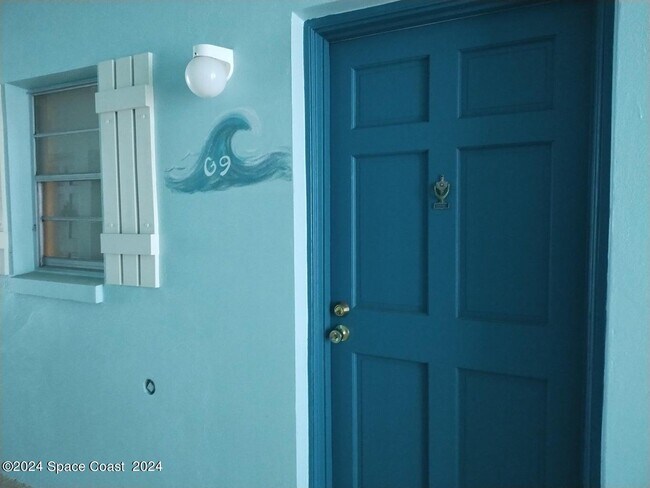 Building Photo - 311 Taylor Ave